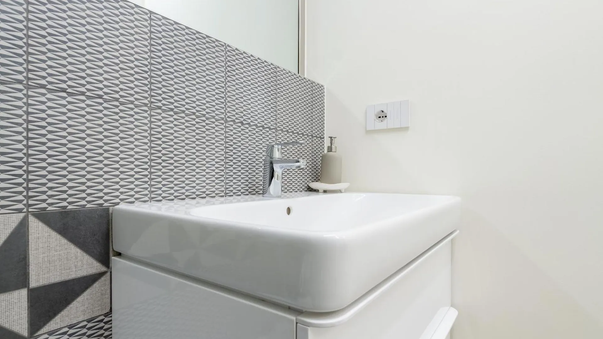 Apartment Milano Centro Storico Vetra M4-Studio 10Min Walk Duomo